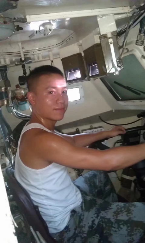 哥哥的第一张照片--贵阳蓝颜知己交友网